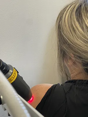 Chiropractic Elizabethtown KY Laser Therapy Shoulder Chiropractic Elizabethtown KY Laser Therapy Shoulder